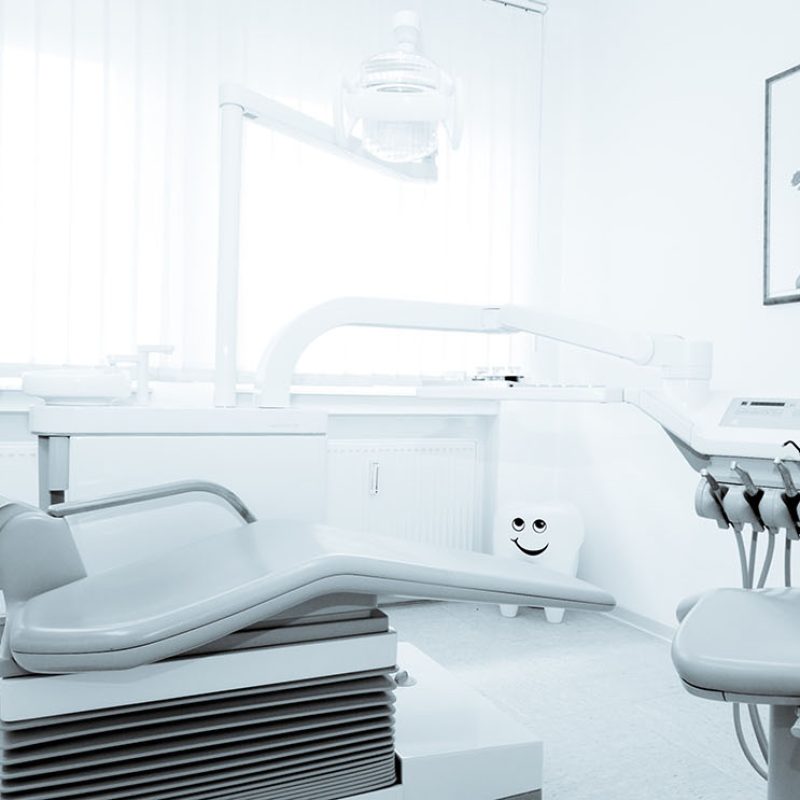 Zahnarzt Düsseldorf Praxis Behandlungsraum